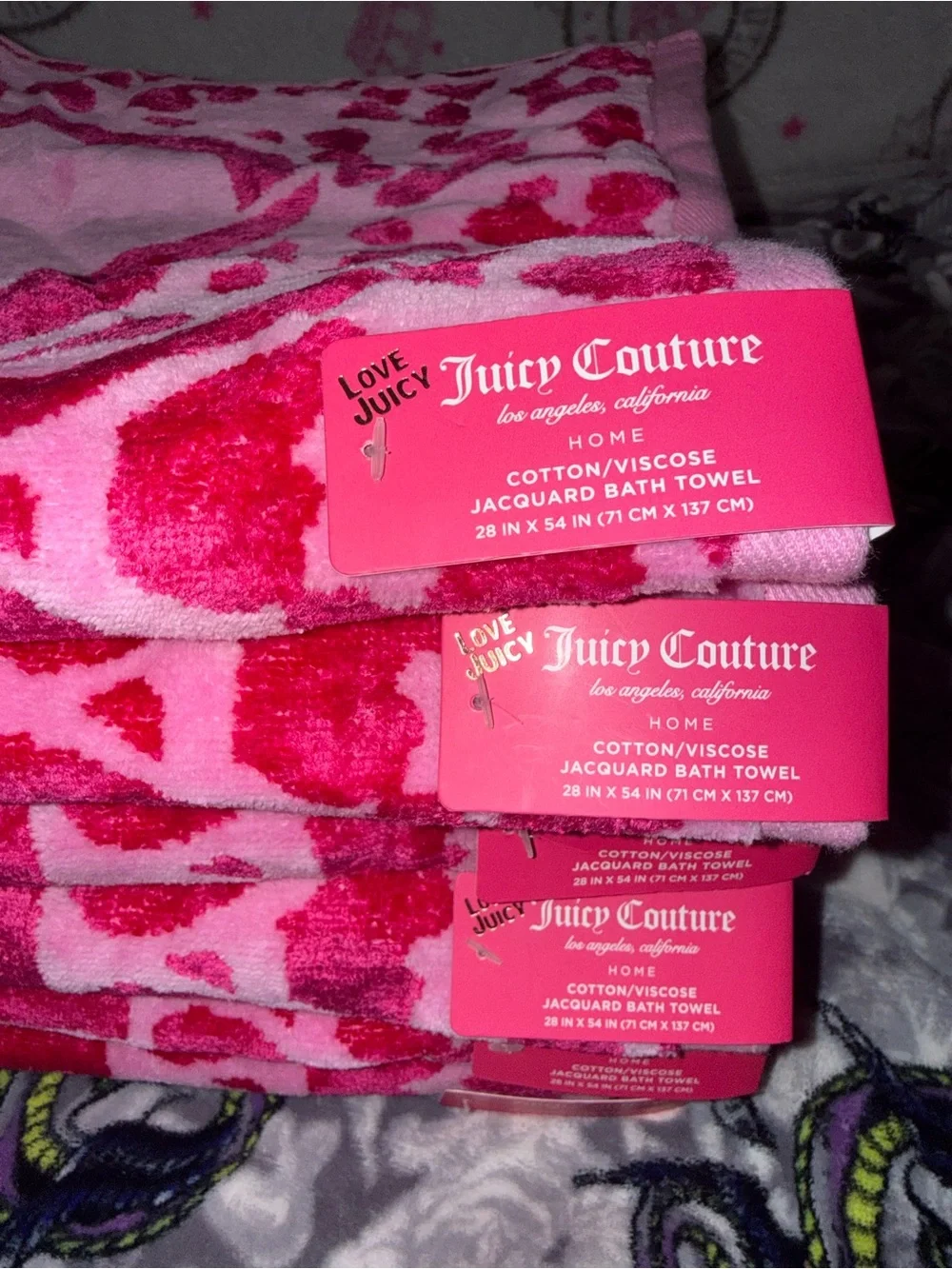 Juicy Couture Hot Pink Leopard Print Towel Set